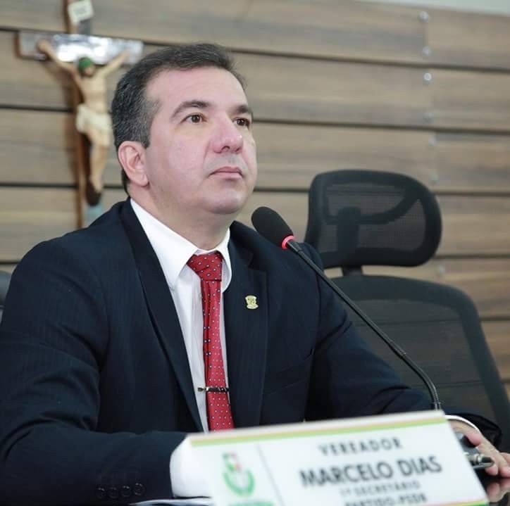Marcelo Dias é eleito presidente depois de pancadaria na Câmara