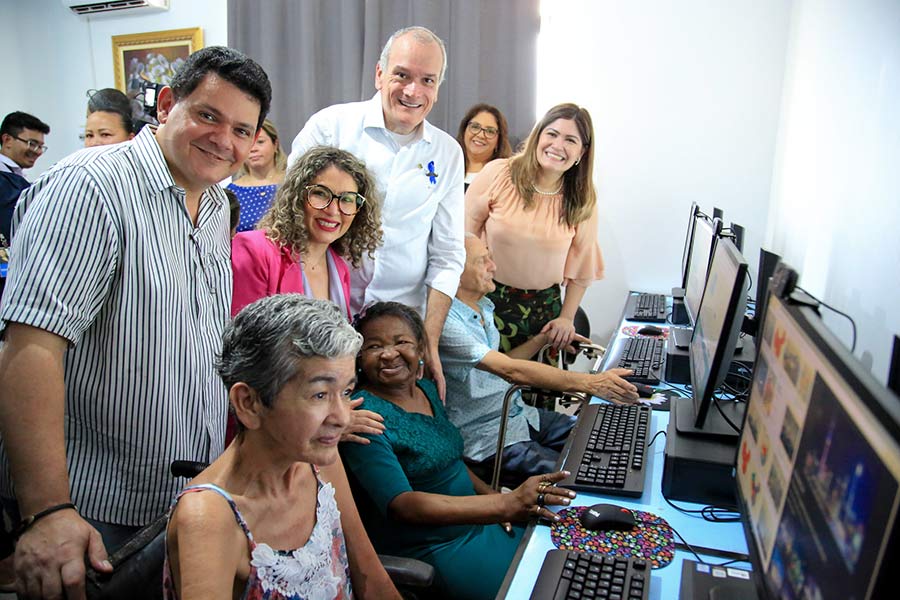 Pessoas idosas do Abrigo São José serão inseridas no mundo digital