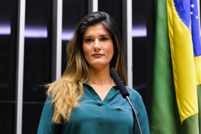 Patricia Ferraz pode entrar na disputa pela prefeitura de Macapá