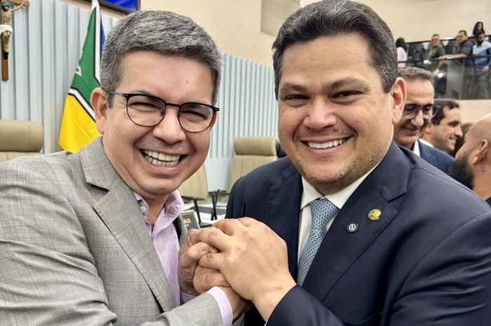 Davi será presidente do Senado em 2025, diz Randolfe