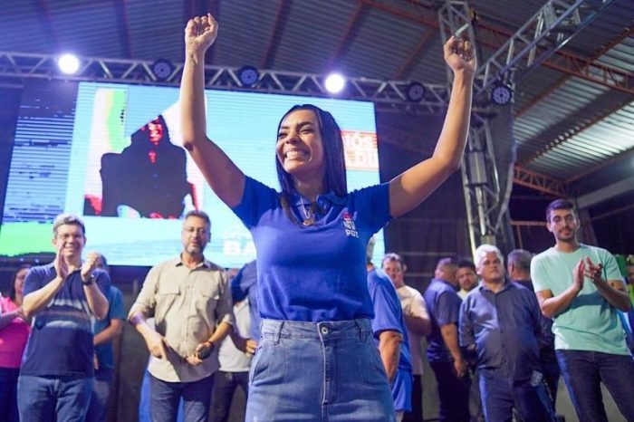 Herança política: Gracilene Barros busca continuar legado do pai em Calçoene